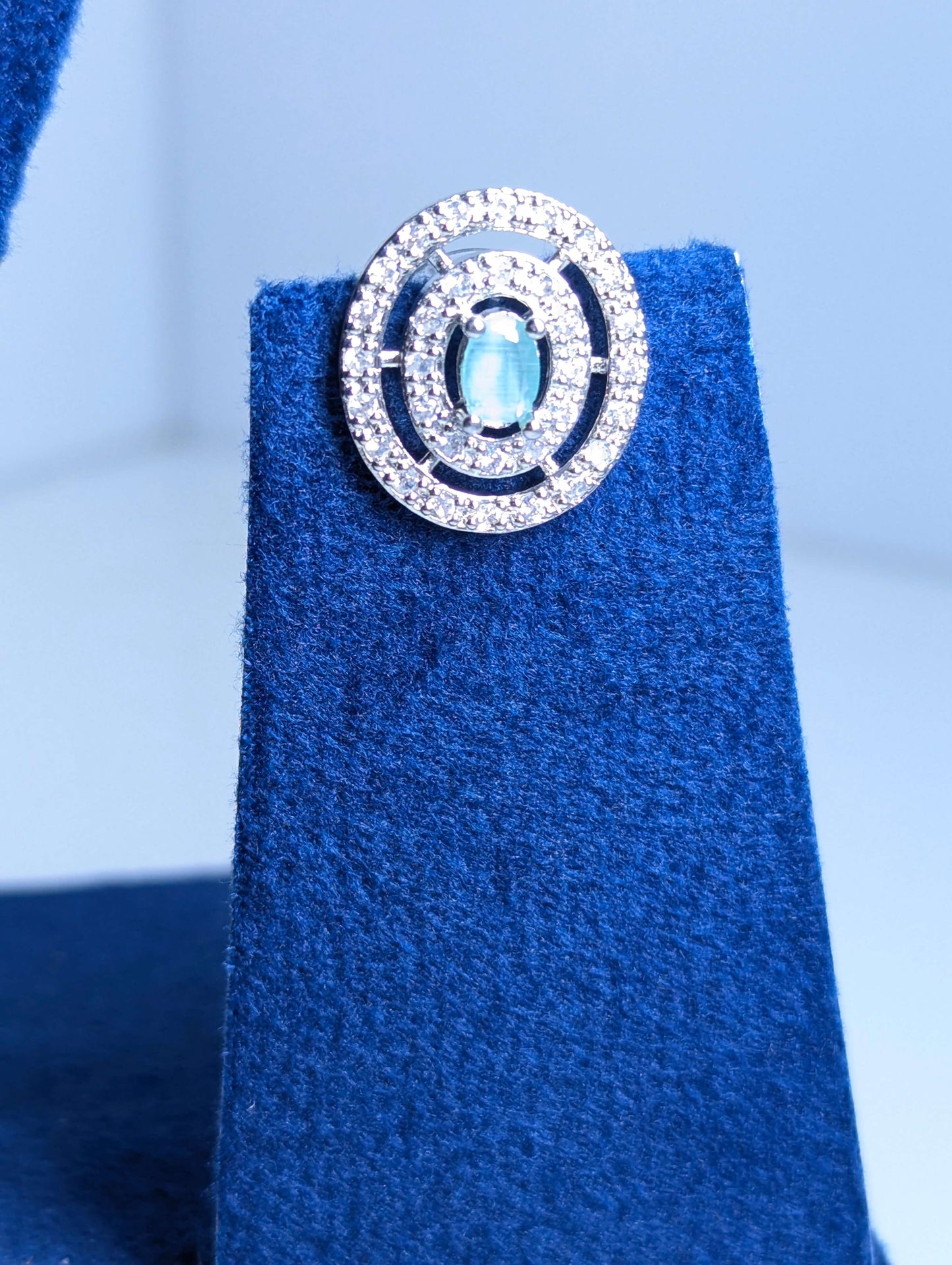 Sapphire Halo American Diamond Set