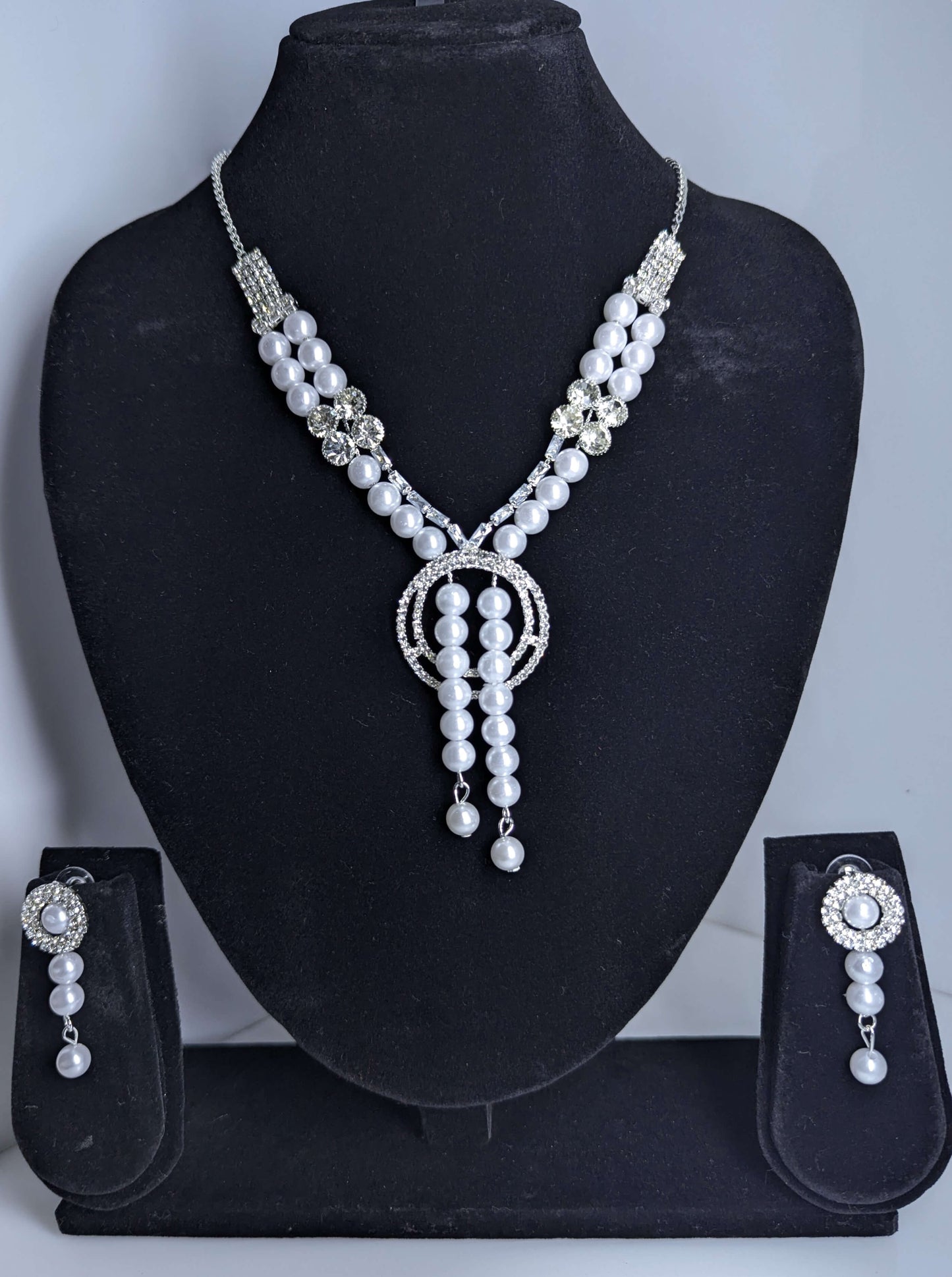 Pearl Cascade Diamond Necklace Set